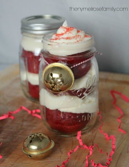 pepermint cupcake in a jar