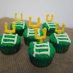 Goal Post Field Goal Cupcakes