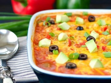 Chicken Fajita Quinoa Casserole for an easy family meal