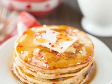 Delicious, wholesome easy Valentine pancakes make a great breakfast!