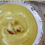 Your family will love this healthy 30 Minute Roasted Cauliflower Soup recipe!