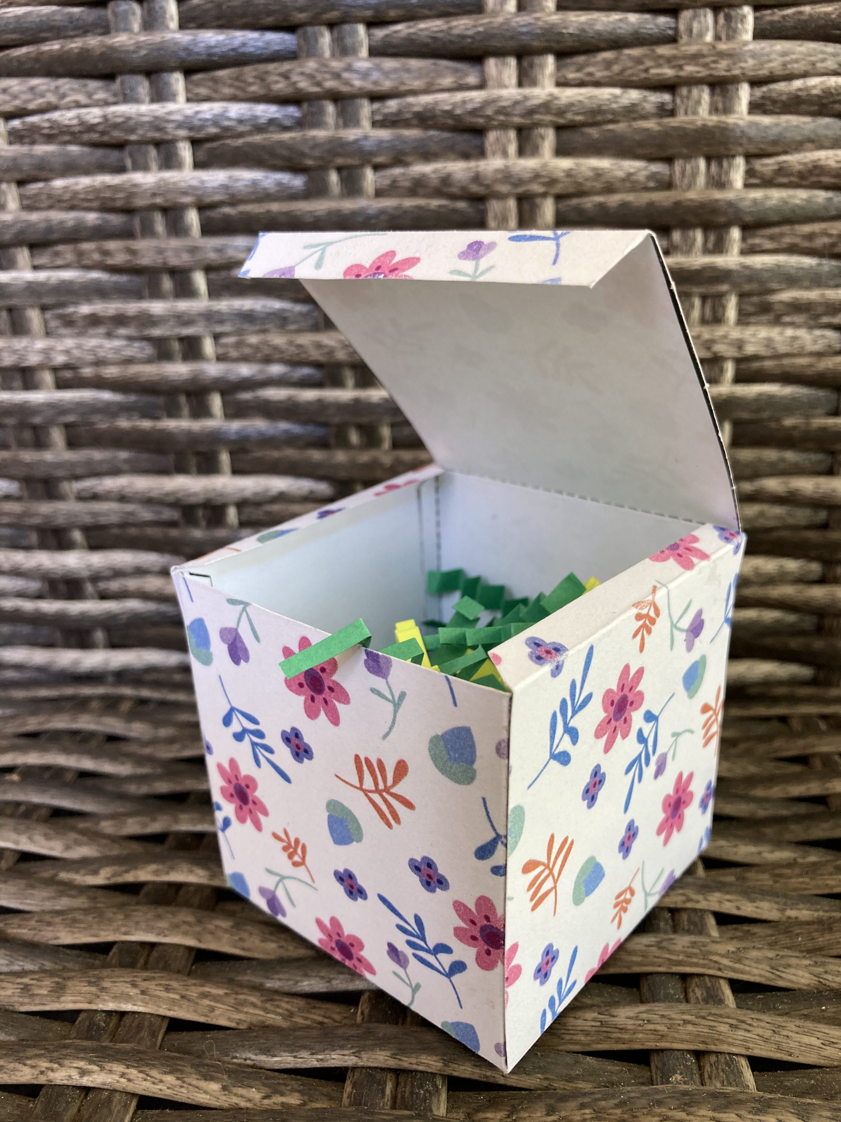 How To Make A DIY Gift Box - The Melrose Family