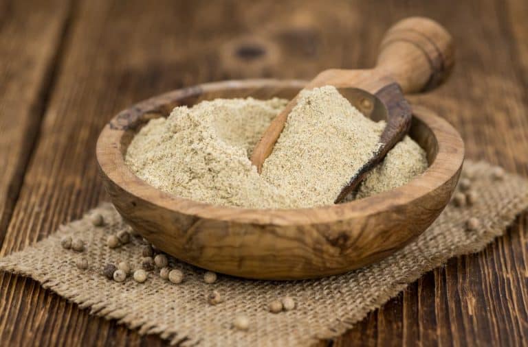 14 Substitutes for White Pepper To Spice Up Your Cooking