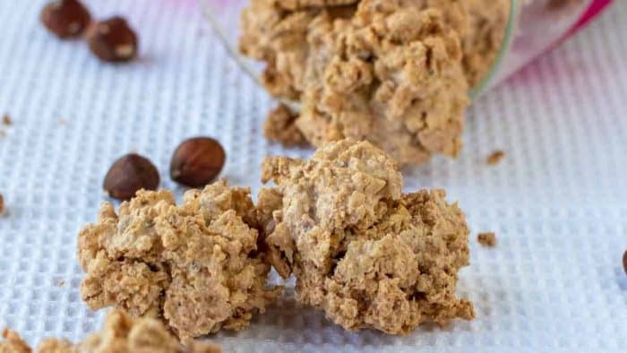 A simple four-ingredient dessert made of sugar, eggs, hazelnut, and salt, this ethereal treat is a celebration of texture and taste, capturing the essence of sophistication on a plate.