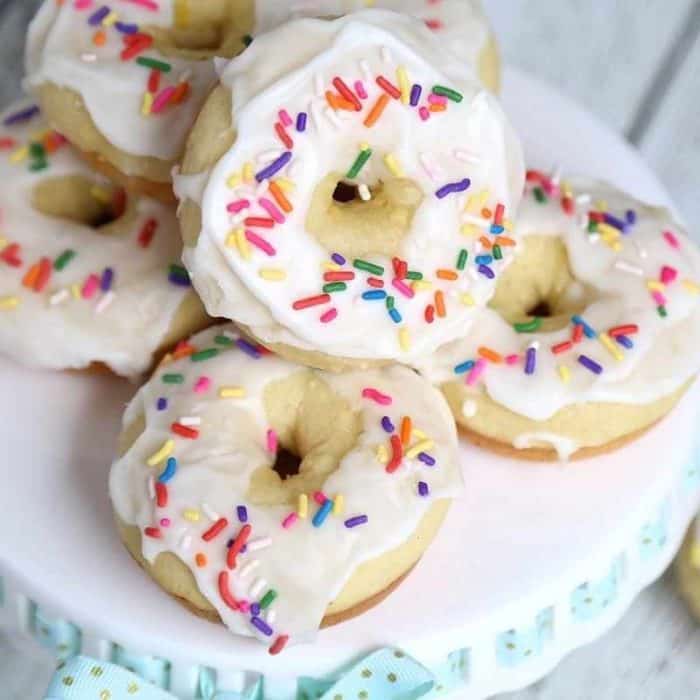 close up image of Greek yogurt lemon donuts served on the table