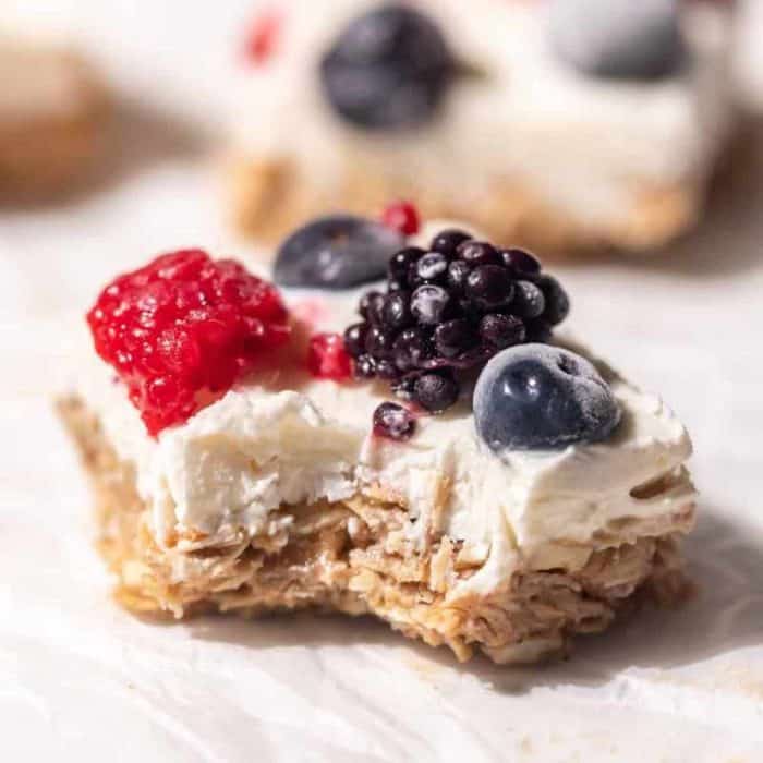 the frozen Greek yogurt granola bars offer wonderfully tart mixed berries and enticingly creamy frozen Greek yogurt, all on a crunchy granola base.