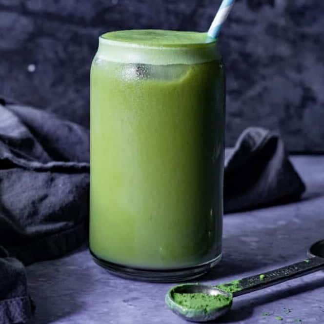 It’s all about the careful balance of creamy non-dairy milk with the rich, umami flavor of matcha and the sweet depth of Medjool dates, which ensures that every sip is as indulgent as it is invigorating. 