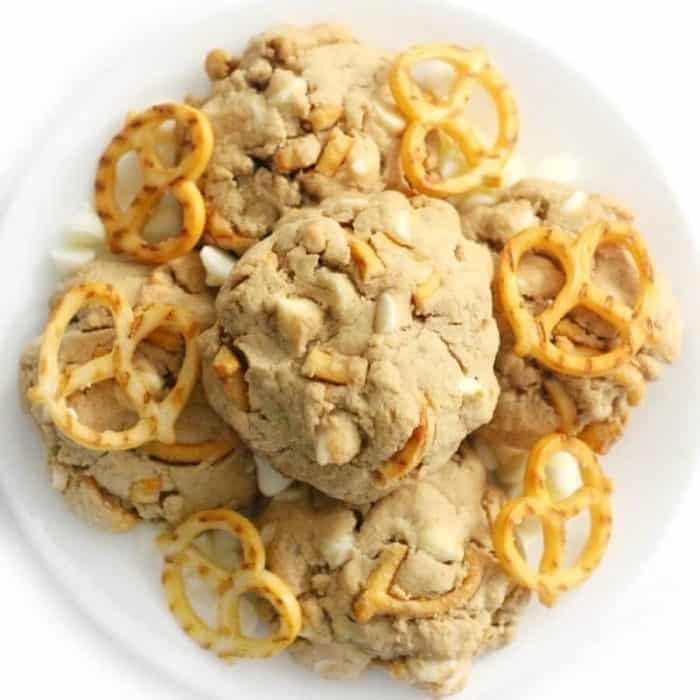 A symphony of sweet and salty flavors, these cookies balance the creamy sweetness of vegan white chocolate with the crunchy, savory bite of pretzels. 