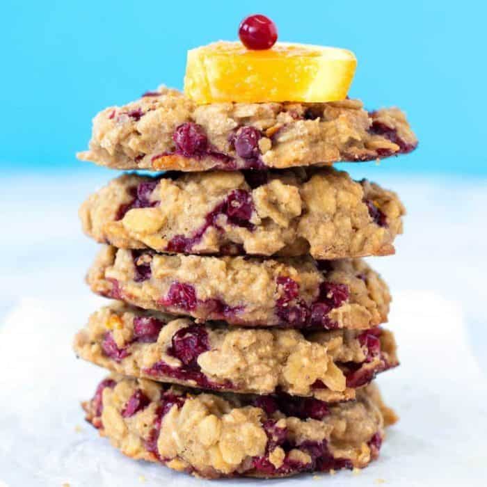 Want to infuse zesty sweetness into your usual oatmeal cookies? Cranberries, orange zest, and orange juice can do the trick and provide a bright counterpoint to the oats’ heartiness. 