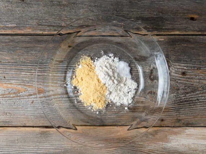 Combine flour, cornmeal, and salt in a medium bowl.