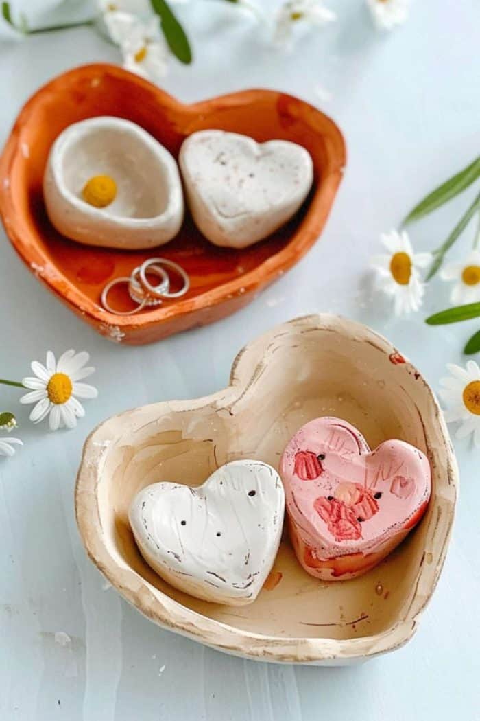 If your little ones love playing with clay, this craft is ideal for them! They can simply press their thumbs into clay to shape small, heart-formed dishes that can hold rings or trinkets.