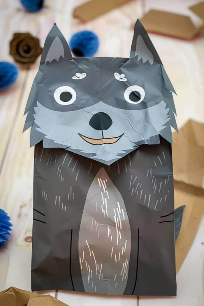 The big eyes and light-colored strokes (which represent fur) of this paper bag wolf are super exciting to create! This is a fun craft that invites kids to engage in dramatic play with their own versions of wildlife tales.