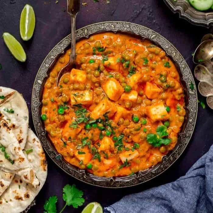 This beloved Punjabi dish pairs the mildness of paneer with the sweetness of peas, all swathed in a rich, silky, and heartwarming tomato-based gravy that boasts a potent punch of spices. 