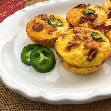 Perfectly paired with crispy bacon and a kick of jalapeño, these muffins are a low-carb delight that will satisfy your cravings.