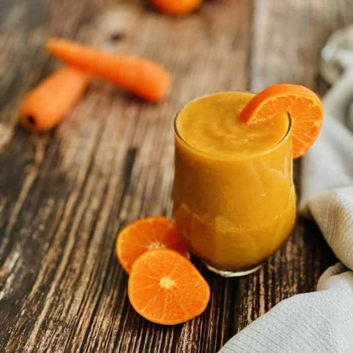 Apples, oranges, and carrots make for a delightfully tasty and nutritious trio in this detox juice.