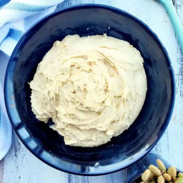 this peanut butter icing in a bowl