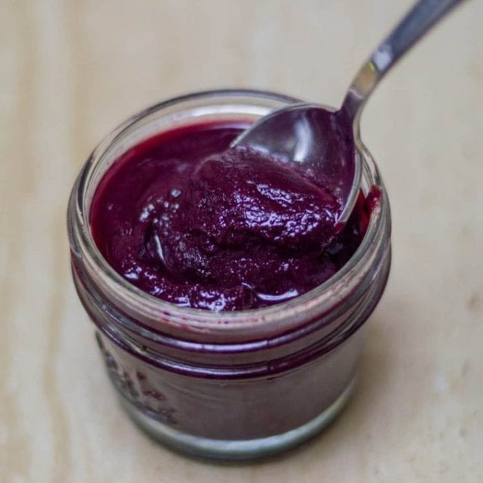 This vibrant blueberry coulis is elegant simplicity personified, requiring just three ingredients to take your cheesecake to new heights.