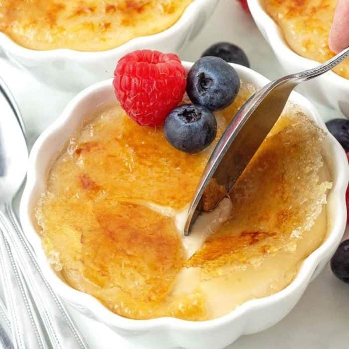 Indulge in the rich, custard-like texture of this eggless crème brûlée, complete with a delightfully crisp, caramelized topping.