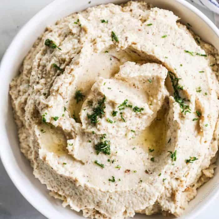 This creamy, savory side brings refined creaminess to the table with a mix of butter, Parmesan, cream cheese, and oregano.
