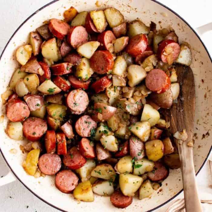 The whole family will adore this tasty blend, crafted from basic ingredients such as red potatoes, onion, garlic, and flavorful kielbasa sausage.