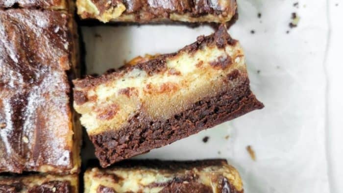 A hybrid of two beloved sweet treats, this unique dessert brings together the rich, chocolatey goodness of brownies and the creamy, coffee-infused layers of traditional tiramisu. 